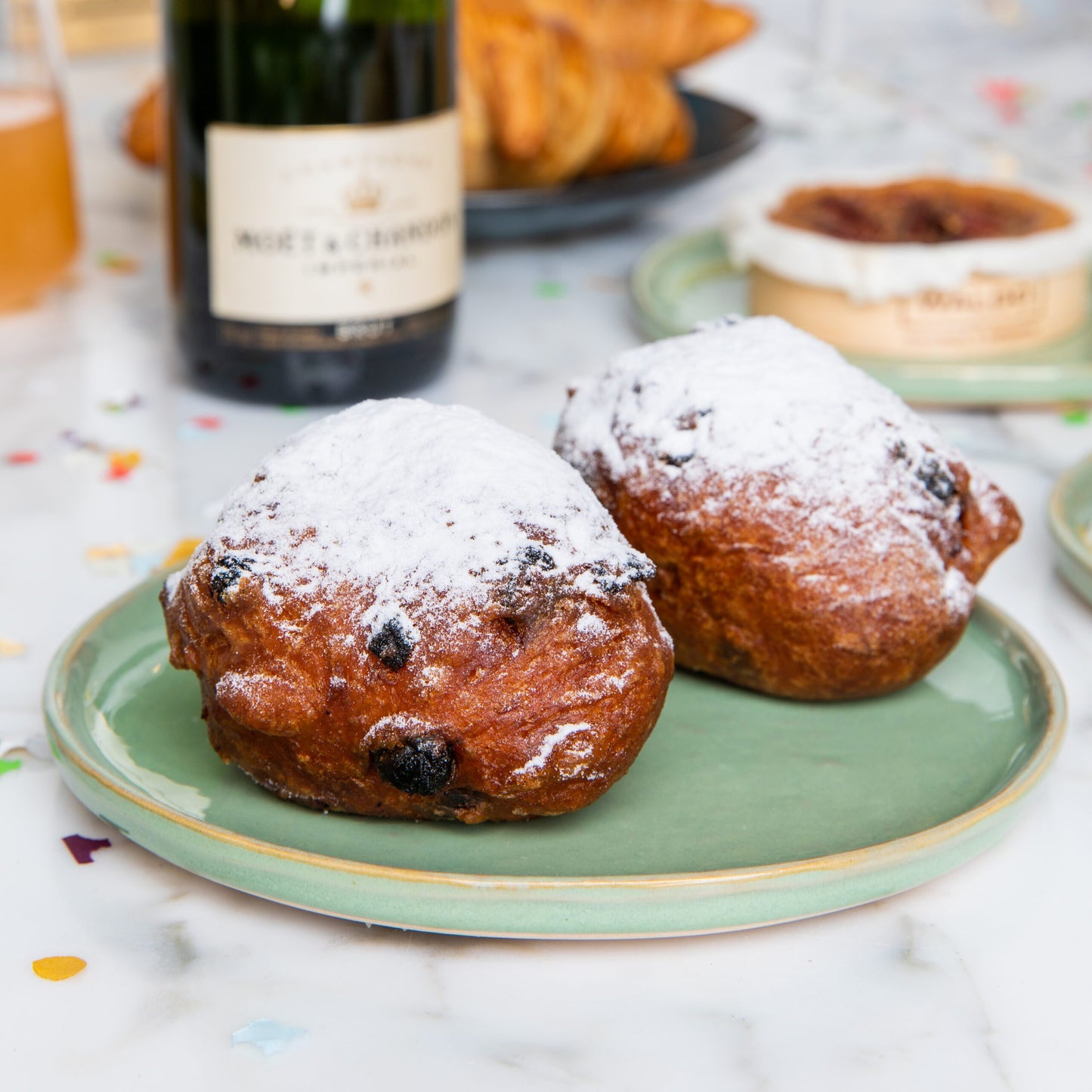 Oliebol met rozijnen (10 stuks)